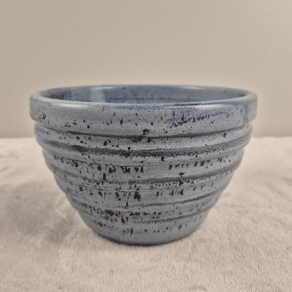 Handmade Studio Pottery 4.5" Bowl Blue Speckled Glaze Wheel Thrown Ribbed Design